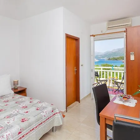 Elica - Double With Balcony And Sea View Kolocep Island